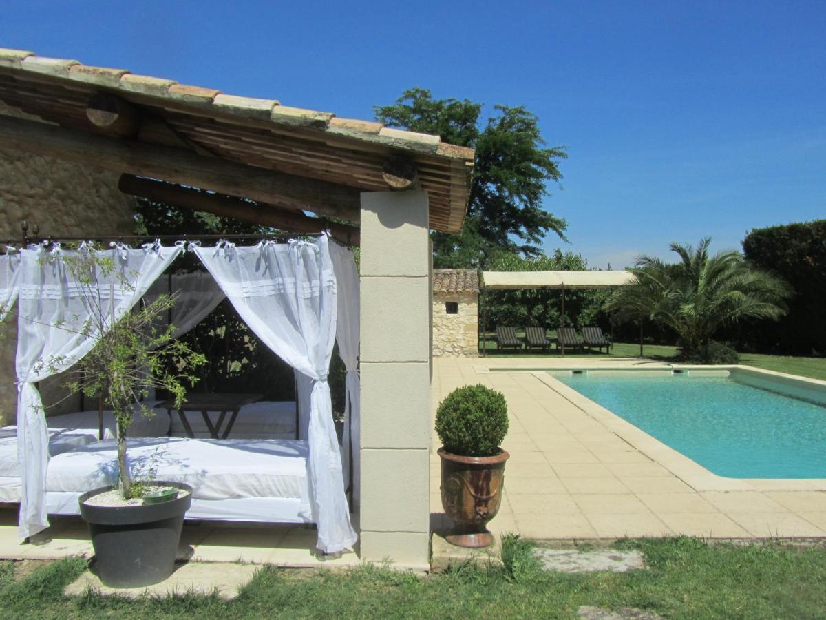 Maison Provencal Avec Piscine Cavaillon Luaran gambar