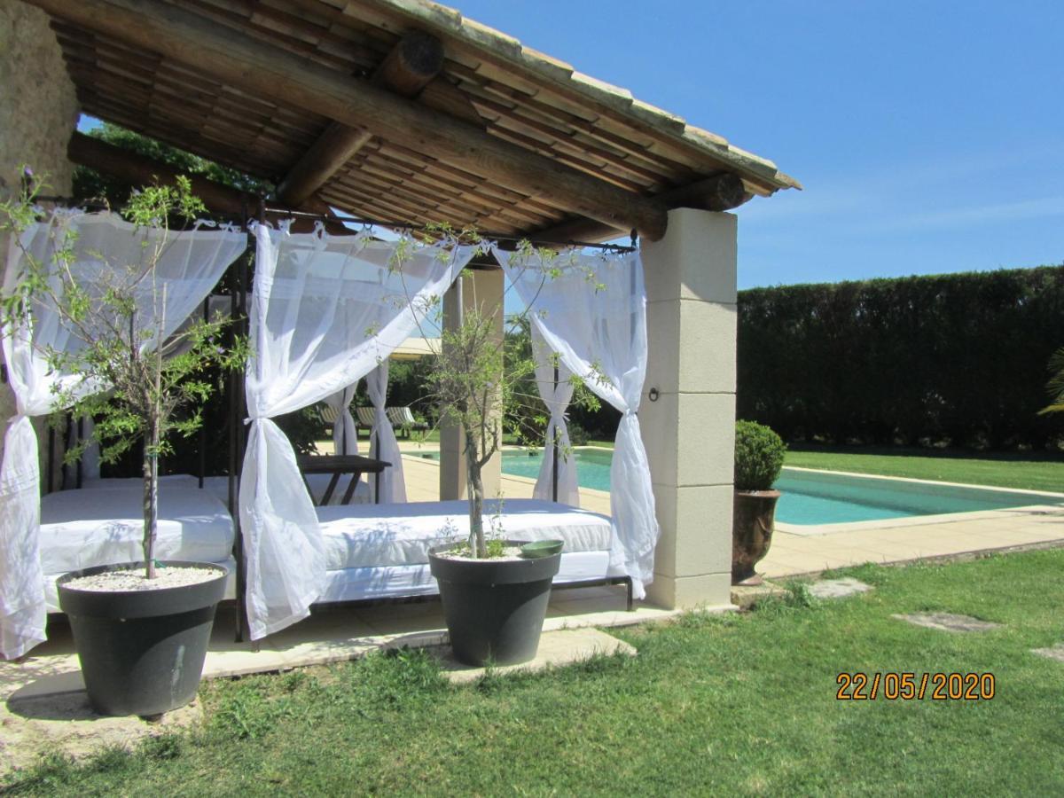 Maison Provencal Avec Piscine Cavaillon Luaran gambar